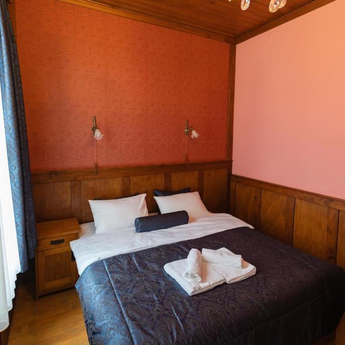 Beyoglu'nun Kalbinde Yueksek Tavanli Apartment Istanbul